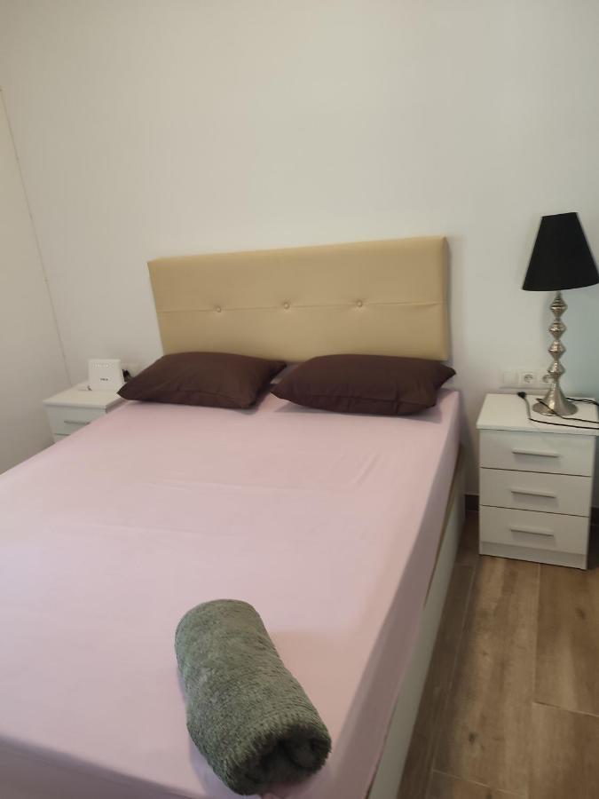Premier Apartments บาเลนเซีย ภายนอก รูปภาพ